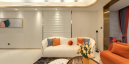 110.77㎡金属条边装饰点缀空间，时尚大气