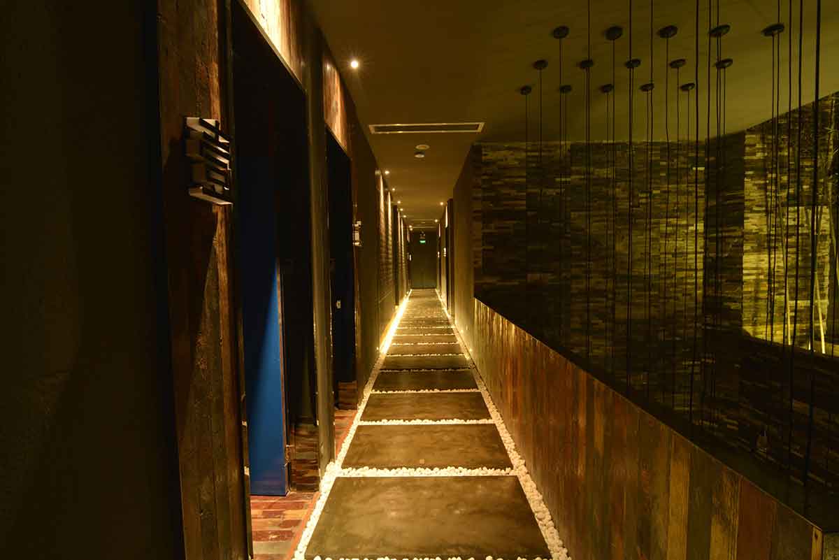 一品汤泉装修效果图案例